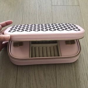 Wolf Chloe zip jewelry case